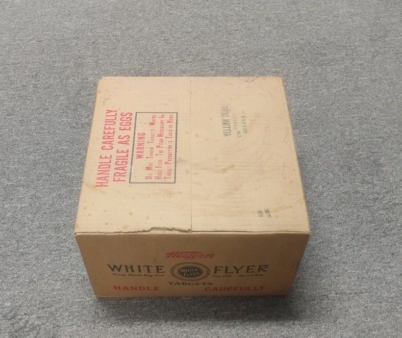 WHITE FLYER TARGETS Vintage SEALED CASE Western Clay Pigeons Skeet YELLOW 135ct