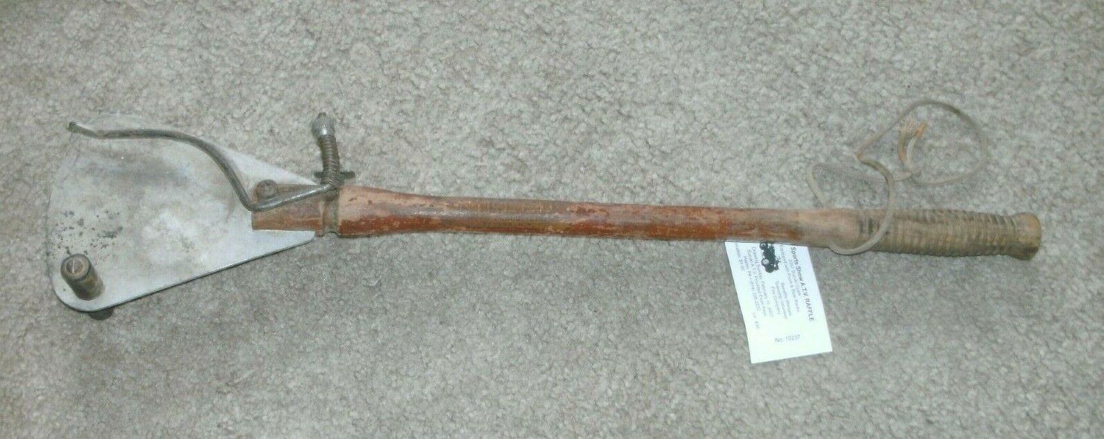 VINTAGE RARE MANUAL CLAY PIGEON THROWER NO MANUFACTURER NAME SEE PIC FOR MEASURE