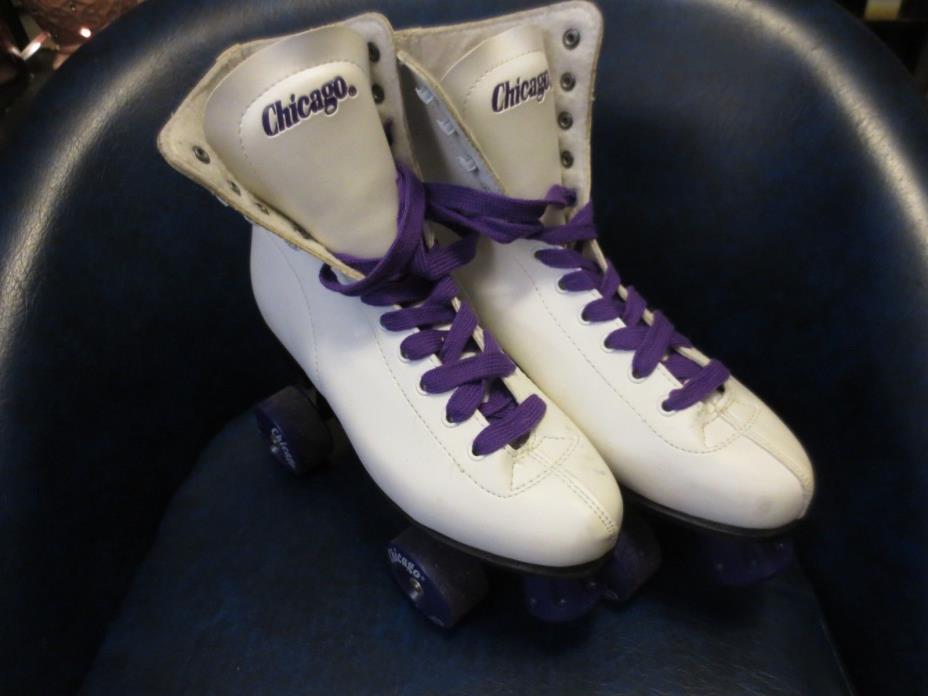 Chicago Women’s Classic Roller Skates – White/Purple Skates - Size 9