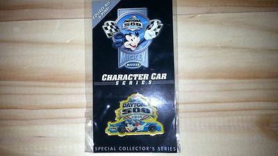 2004 Daytona 500 Special Collectors Series Character Car Pin Mickey Mouse * NEW