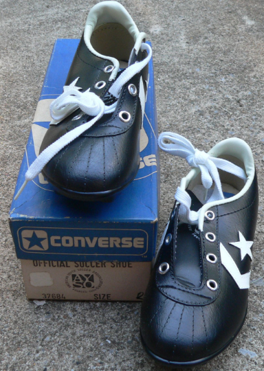 Vtg Converse Cleats Box Black Star 2 Boys Vinyl 80s AYSO Official Soccer Shoes