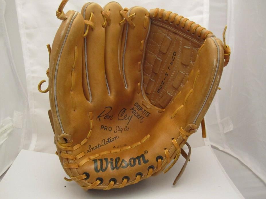 Vintage Baseball Glove RON CEY WILSON MODEL A2136 Left Hand Throw LHT