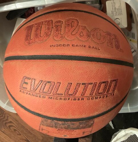 Wilson Evolution Indoor Game Basketball Official Size 29.5 Mens Composite Adult