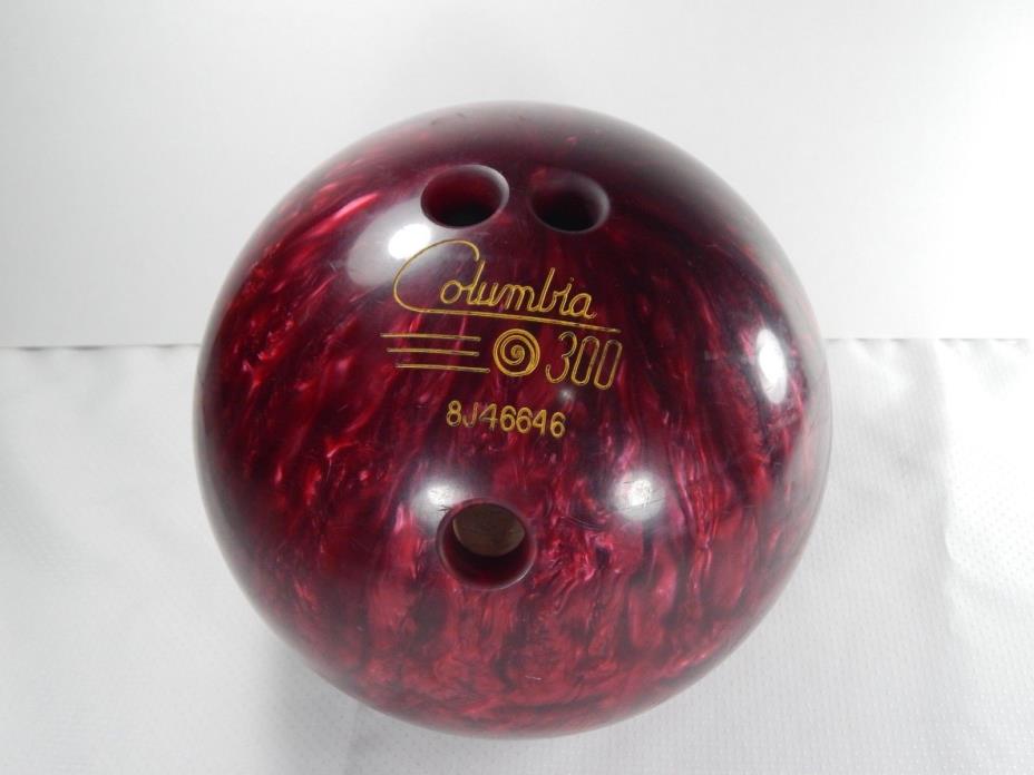 Columbia 300 Bowling Ball. Swirl Dot. Candy Red. 11lb