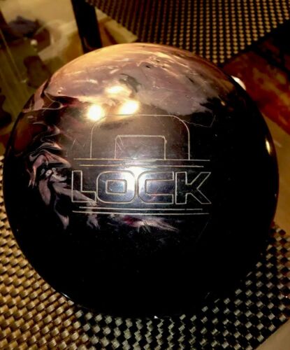 STORM Lock Bowling Ball 15 Lbs Used