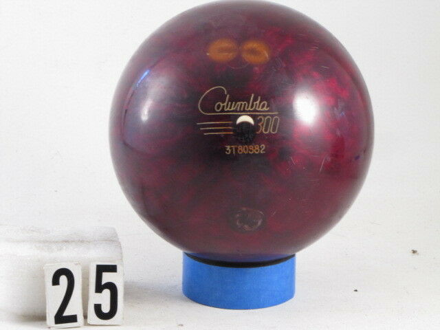 Columbia 300 White Dot Bowling Ball Aprox 16.25# plugged