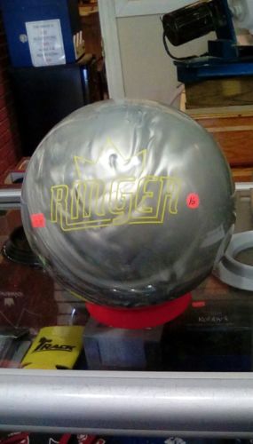 used bowling ball Brunswick Ringer 16# Silver