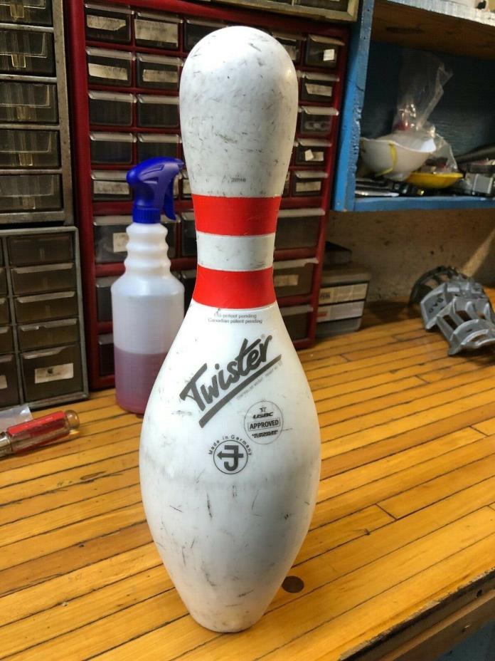 Twister Bowling Pins (48 cases)