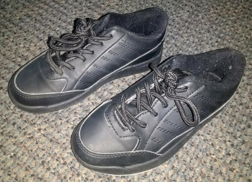 BSI Youth Bowling Shoes Size 12/13 Black Used Child Boy Girl