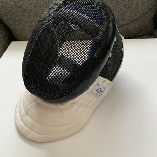 Blue Gauntlet Fencing Mask M003-BG OLYMPIC- 1000 NW Size Large Very Good Cond