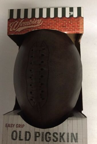 NEW IN THE BOX WEMBLY LIMITED EDITION OLD STYLE PIGSKIN FOOTBALL  41WEF36017