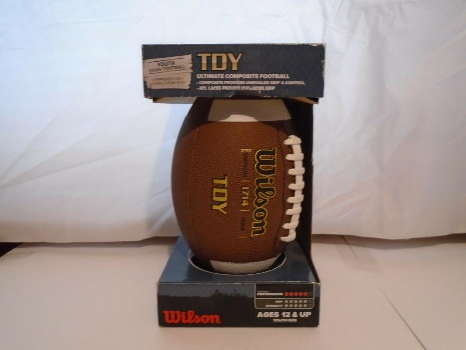 NEW WILSON TDY COMPOSITE YOUTH FOOTBALL 1714