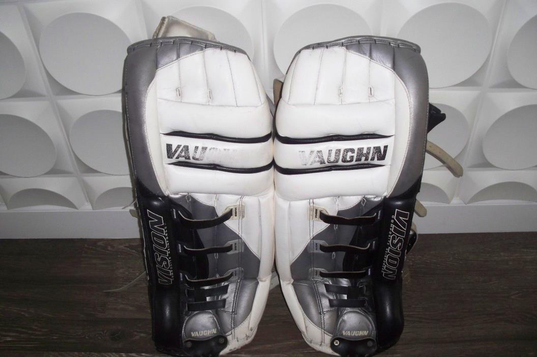 Vaughn Vision VPG 5500 Silver/Black/WhT Goalie Leg Pads 33