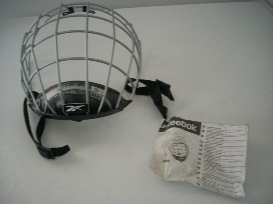 REEBOK 5K Hockey Helmet Cage large new