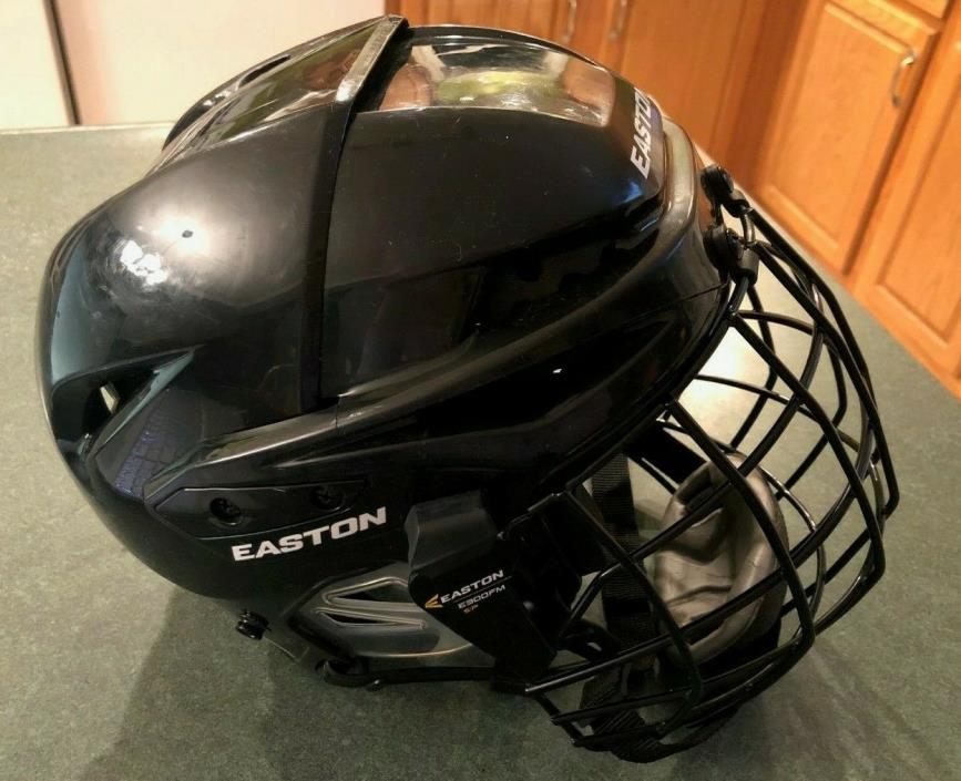 Easton E300 Hockey Helmet Black with Facemask 6 5/8 - 7 Small FAST SHIPPING!!