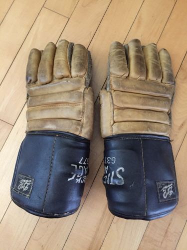 Vintage DR Stick Ace G377 Extremely Rare Hockey Gloves