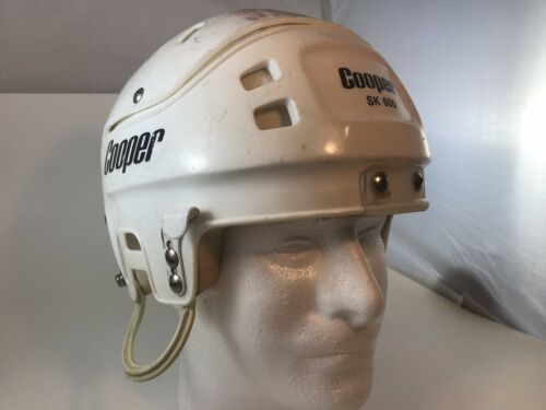 Cooper SK Hockey Helmet IRISH HURLING SK600 white old style Canada Vintage