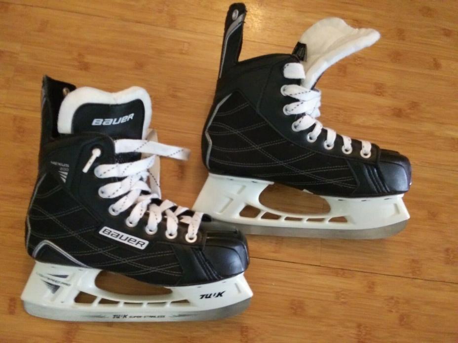Bauer Nexus 200 Ice Hockey Skates - Youth Size 4 R -  New (no box)