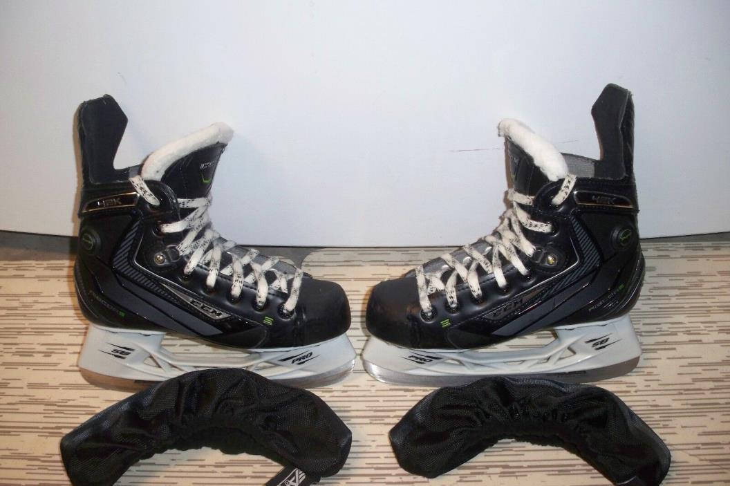 CCM Ribcor Rib Pro Pump 42K Juniors Ice hockey skate size 1.5 Shoe size 3 Clean