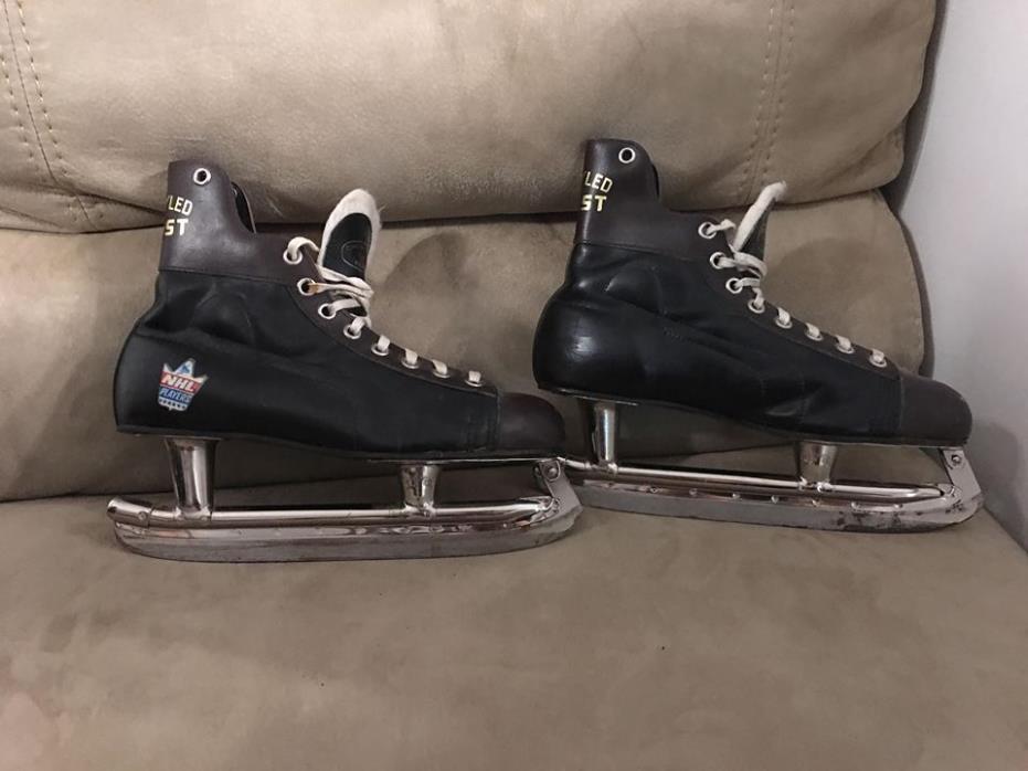 Vintage Daoust 16  Pro Styled Ice Hockey Skates NHL Officially Approved Size 9