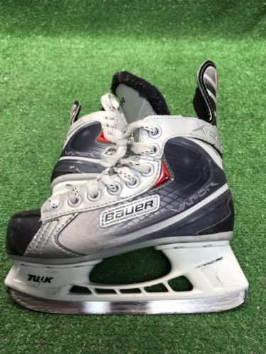 Bauer Nike Vapor x:05 Ice Hockey Skates Tuuk  lightspeed pro Size Youth 13