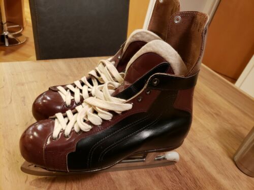 Vintage 1960s CCM Mens Leather Hockey Skates Senior A Size 11 appear never used