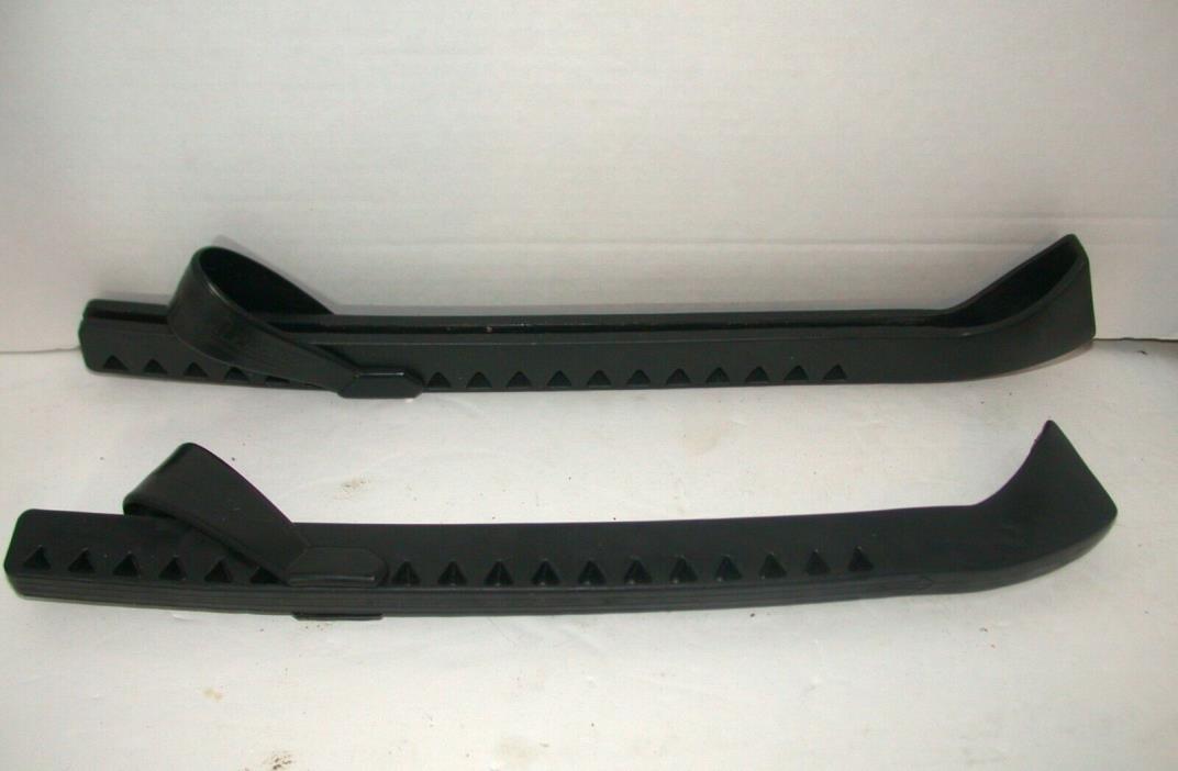 Arrow Adjustable Black Rubber Hockey Ice Skate Blade Guards