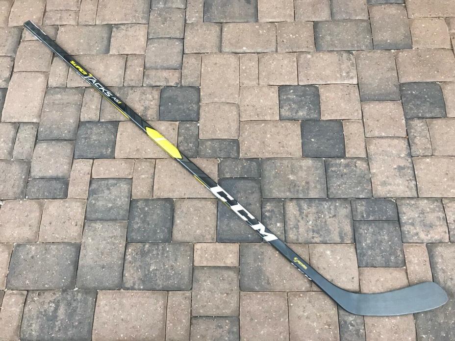 CCM Super Tacks AS1 Pro Stock Hockey Stick Grip 85 Flex Left P16 12256