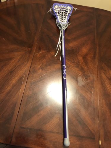 Brine Mantra 2 Women's Complete Lacrosse Stick - Reign On, Purple