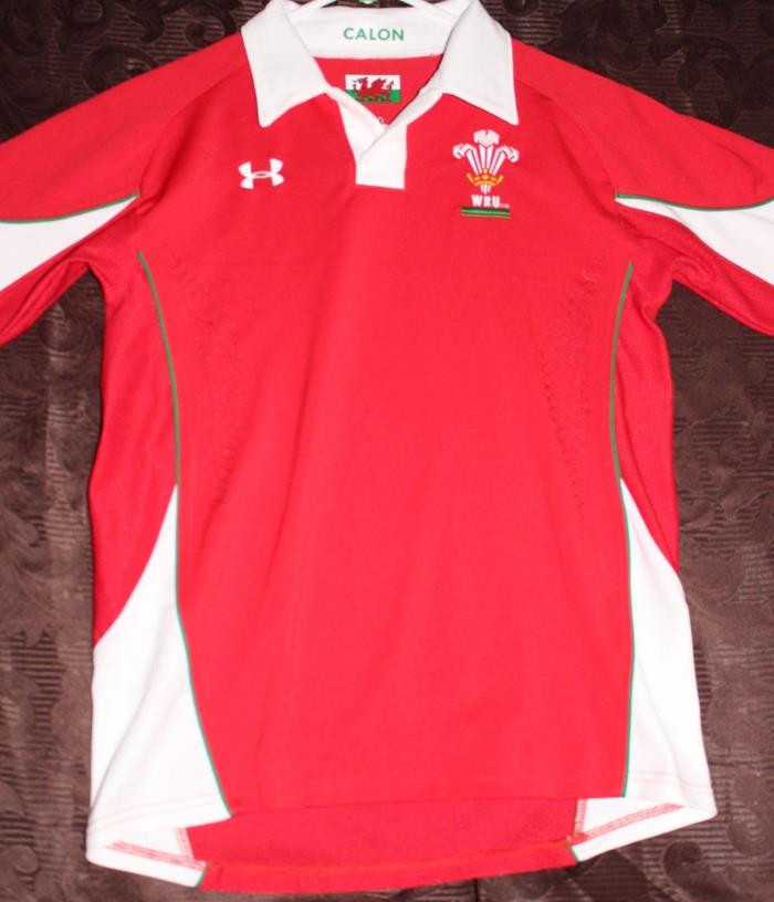 CALON UNDER ARMOUR RUGBY WRU size L Large YLG Boys