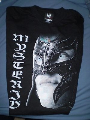 Rey Mysterio mint never worn XL size t shirt great gift WWE