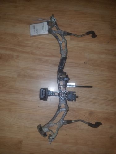 Bear Archery Compound Cruzer RTH Bow 12