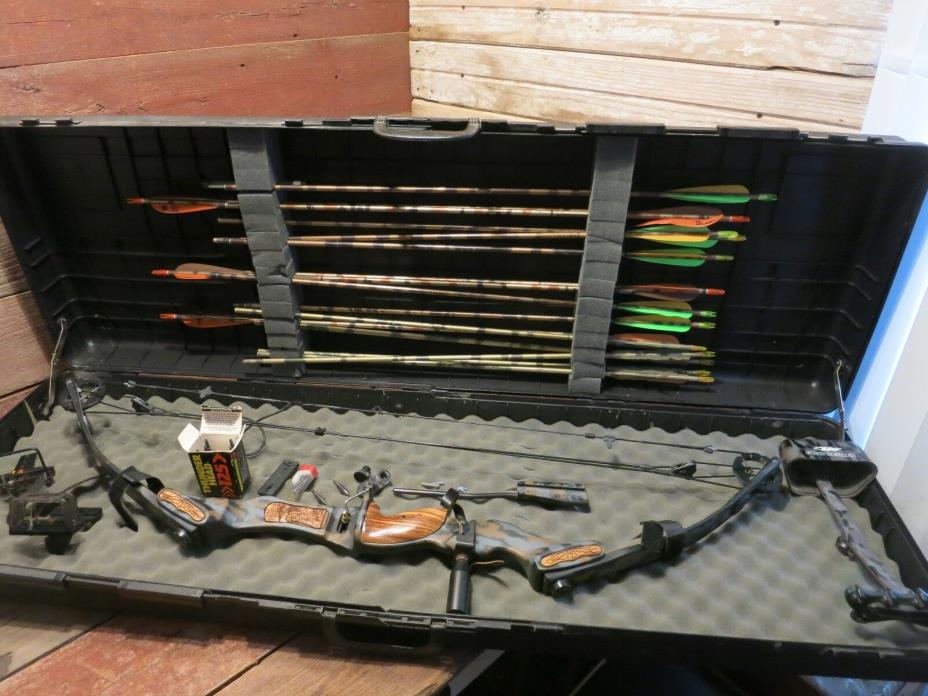 The Martin Archery PRO-SERIES FIRECAT Compound Bow With Case And LOTS of extras!