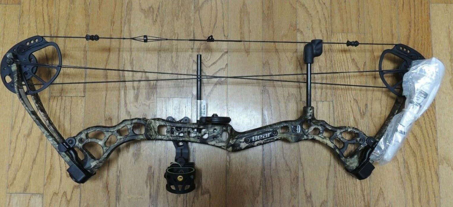 BRAND NEW  New Bear Archery Pledge RTH Package Compound Bow W/sights