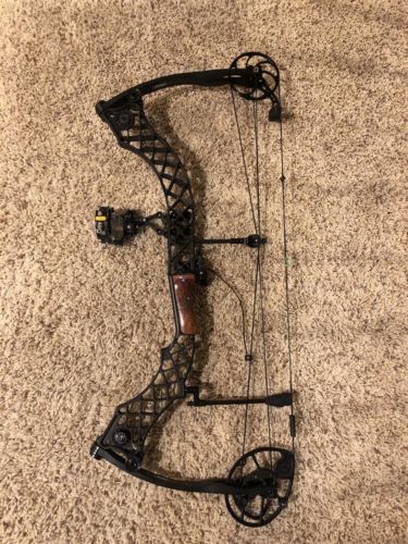 Mathews Heli-M 29.5 Or 29 Inch Right Handed Bow