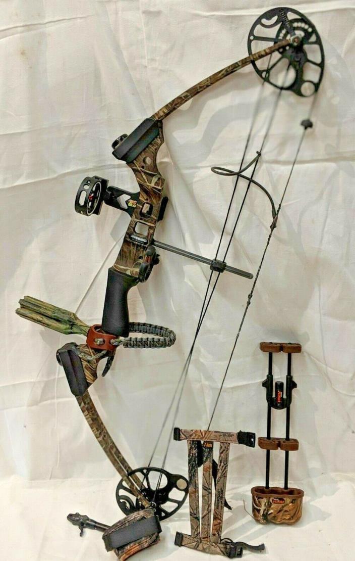 Mathews Menace/Mission Right Handed Coumpound Bow W/Sights & Quiver