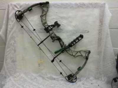 BOWTECH - assassin - COMPOUND BOW SPORTING EQUIPMENT