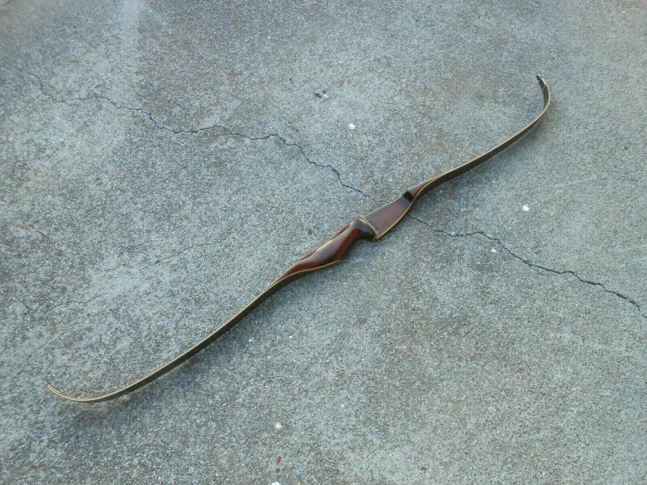 Vintage Browning Wasp Recurve Archery Bow 56