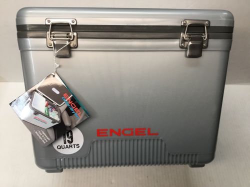 Engel Cooler Dry Box 19 Qt - Silver Metal Latch