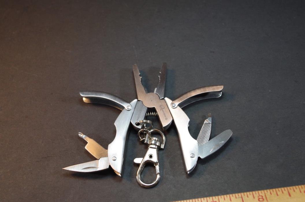 Quarrow Mini Multi Tool - pliers, blade, screwdrivers  Keychain Free Shipping
