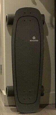 Boosted Board Mini X - Electric Skateboard - Barely Used (Only 11.8mi)