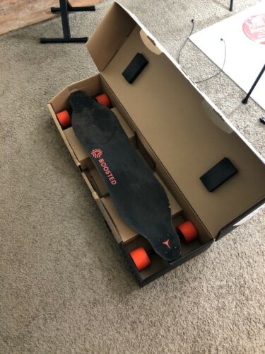 Boosted Board Second Gen 2nd v2 Dual Plus Dual+ Electric Skateboard Black/Bamboo