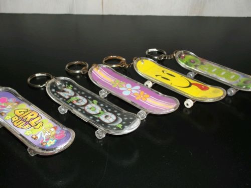 Skateboard keychain set GR