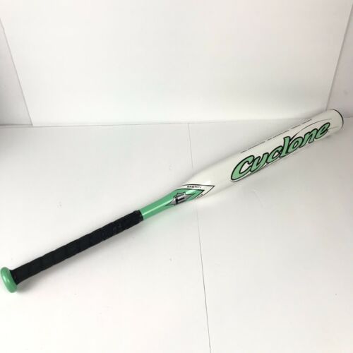 Easton Cyclone SK38BW 32/23 Drop 9 (-9) White Fastpitch Softball Bat