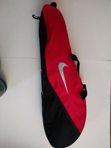 Nike black/red baseball bat bag in excellent conditions