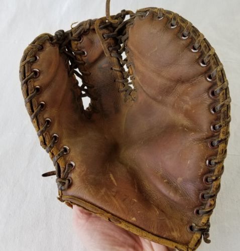 vintage rawlings T70 leather baseball glove mitt RHT George McQuinn the claw