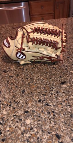 wilson a2000 D33 Limited Edition