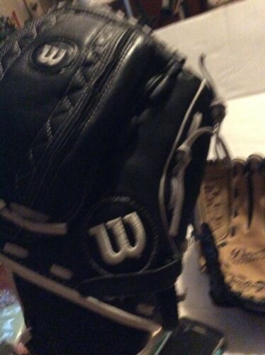 Wilson Monsta Web A440 Fastpitch Softball Glove Genuine Leather 11