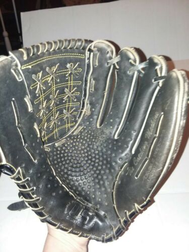 U.S Dimple Sasaki The Catching Machine Leather RHT Baseball Glove Black
