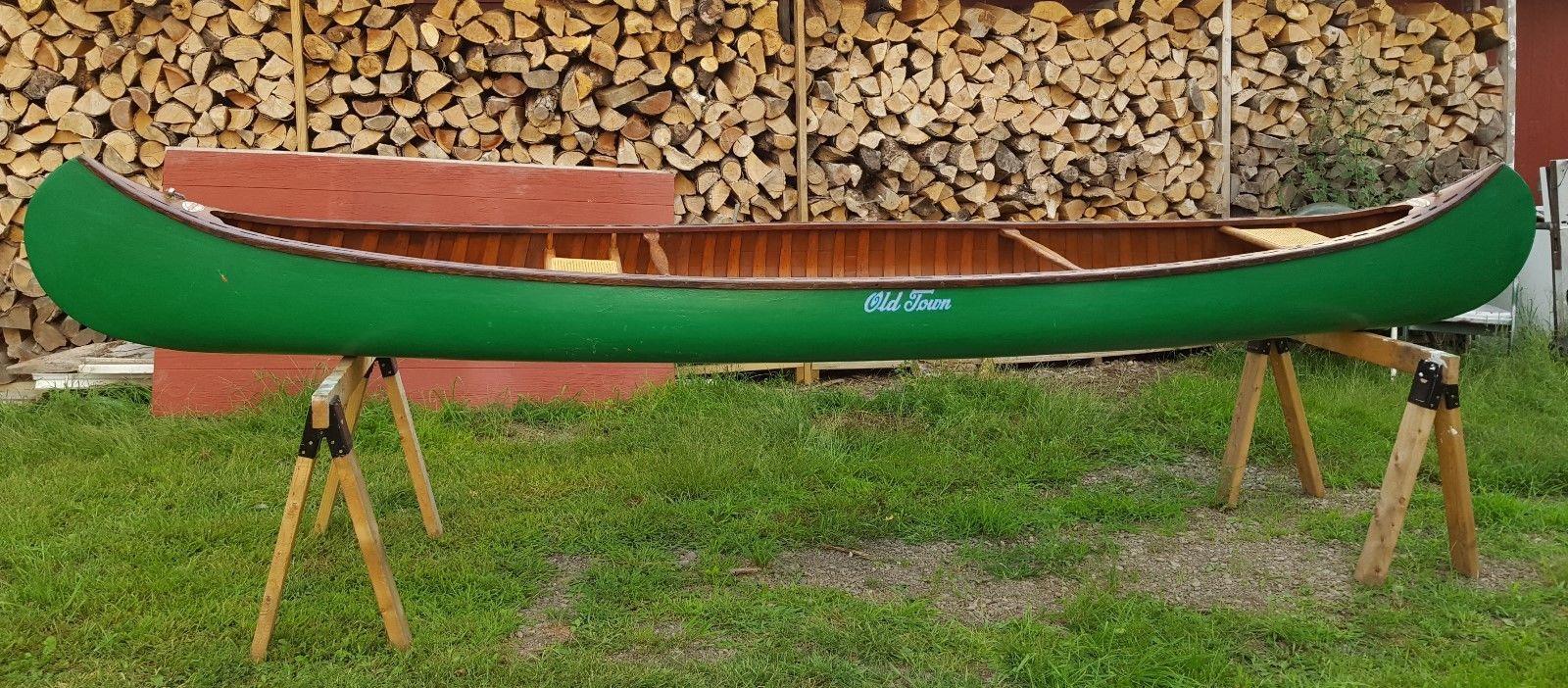 Beautiful 1943 Old Town Canoe 16 ft Vintage Antique